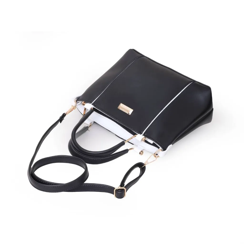 Reena.reenabags,reenaalibags, reenaali.com, handbags,onlinebagsinpakistan,buybagsonlineinpakistan,reenaali.com bags , bags, totebagsonline,shoulderbags,buy handbagsonline (4).webp