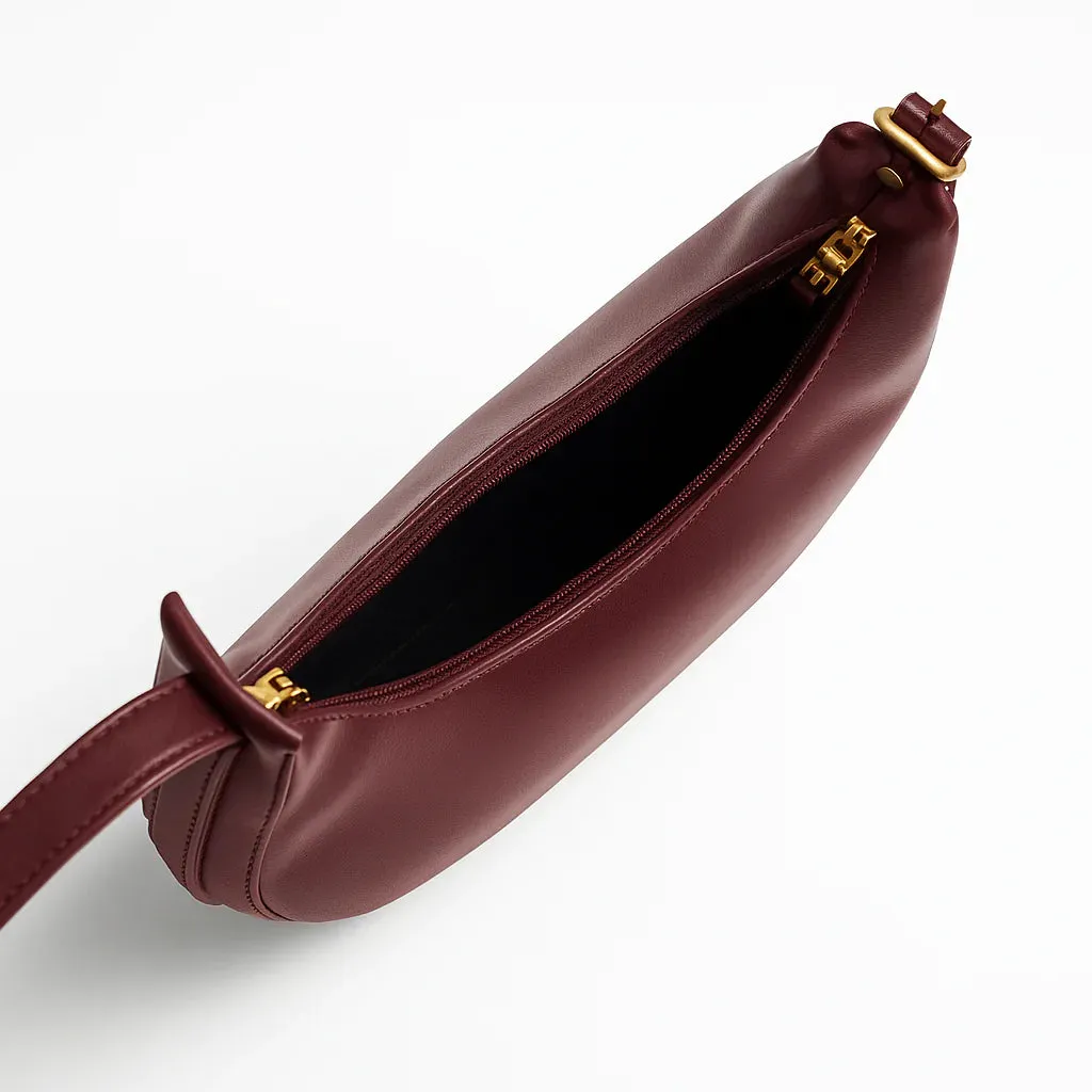 reena-ali-stylish-handbags-pakistan, reenaali-tote-bags-online-pakistan, premium-leather-handbags-reena-ali, trendy-crossbody-bags-reenaali-com, new-arrival-ladies-bags-pakistan, reenaali.com.jpg (4).webp