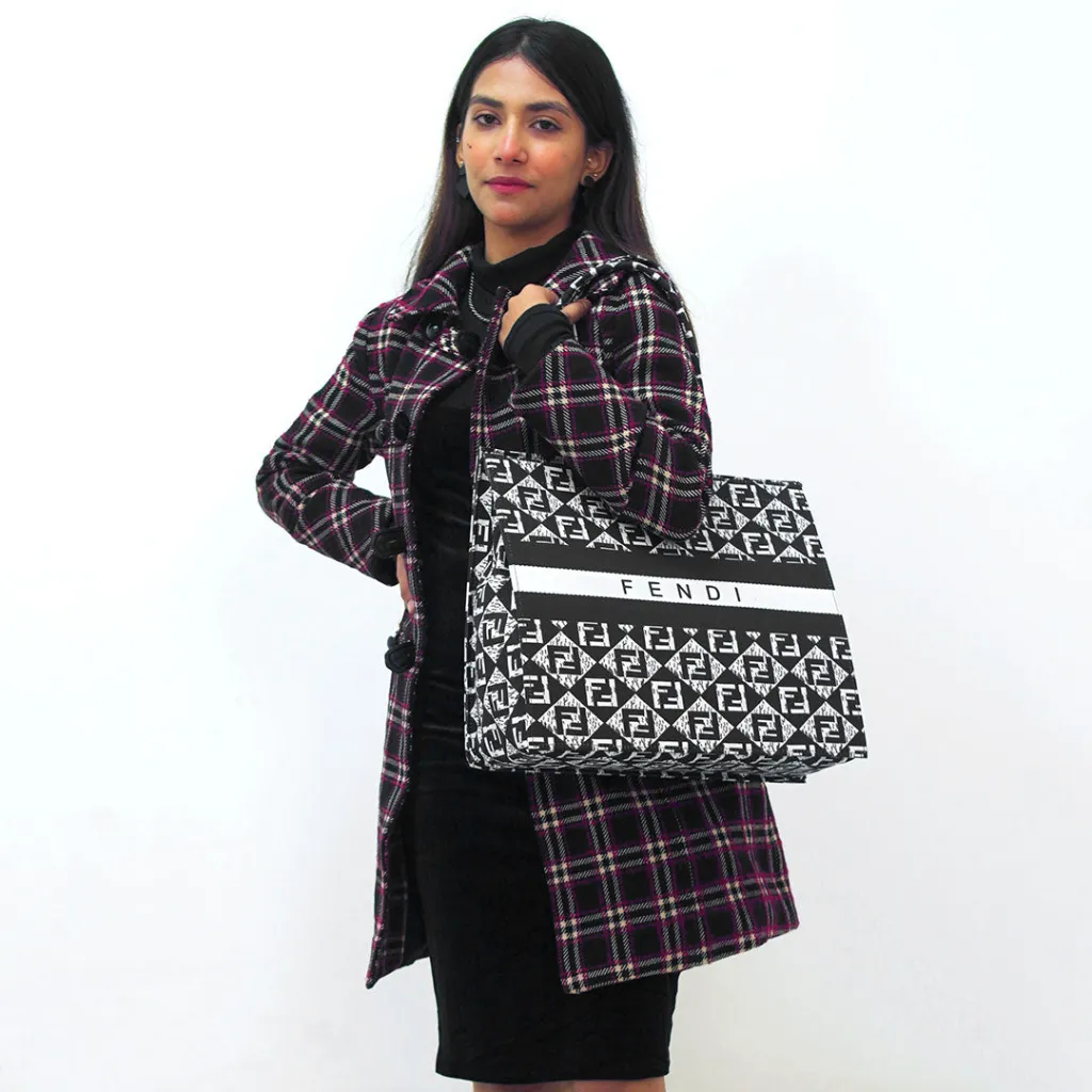 C62 Fendi ,  Reenaali, Reena, Reena Ali, iamreenaali, Reena bags, Reenaali bags, Reenahandbags,Reenaalibag,Reenatotebags,Reenaalitorebags,Reenanewbags,handbags,totebags,onlinehandbags, (2).webp