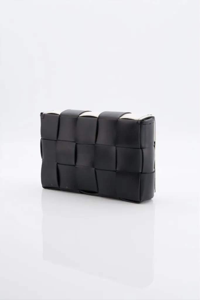 X 81 Sacksy ,  Reenaali, Reena, Reena Ali, iamreenaali, Reena bags, Reenaali bags, Reenahandbags,Reenaalibag,Reenatotebags,Reenaalitorebags,Reenanewbags,handbags,totebags,onlinehandbags, (17).webp