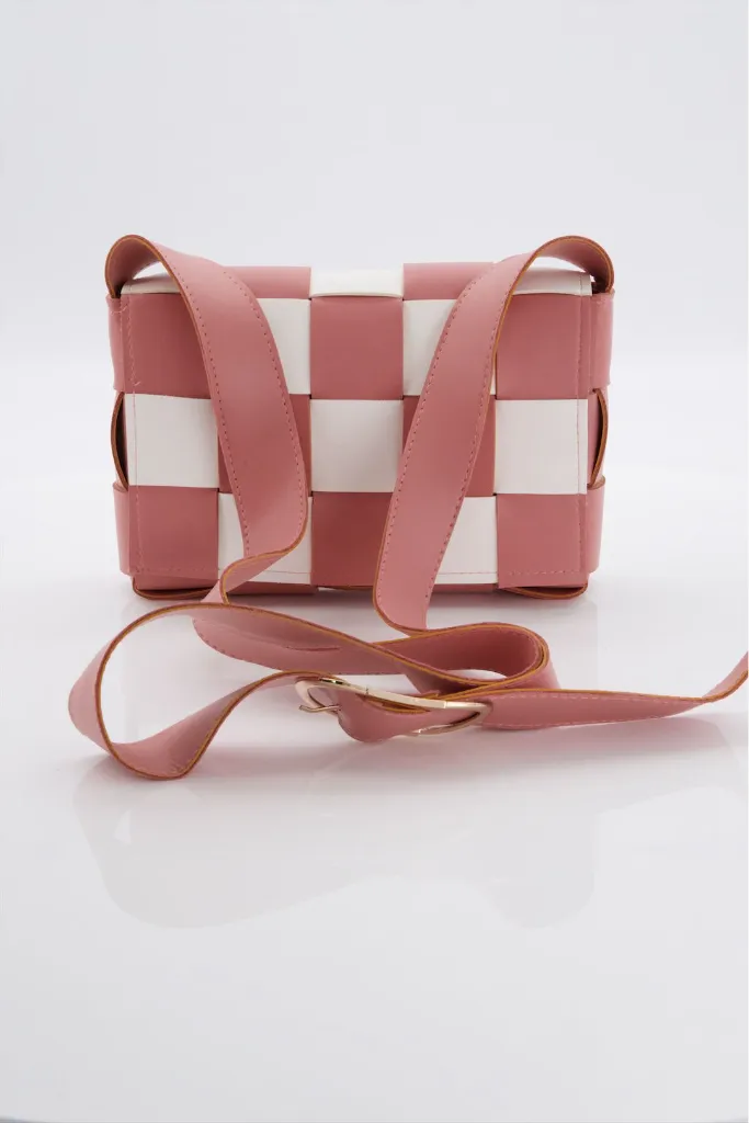 X 81 Sacksy ,  Reenaali, Reena, Reena Ali, iamreenaali, Reena bags, Reenaali bags, Reenahandbags,Reenaalibag,Reenatotebags,Reenaalitorebags,Reenanewbags,handbags,totebags,onlinehandbags, (10).webp
