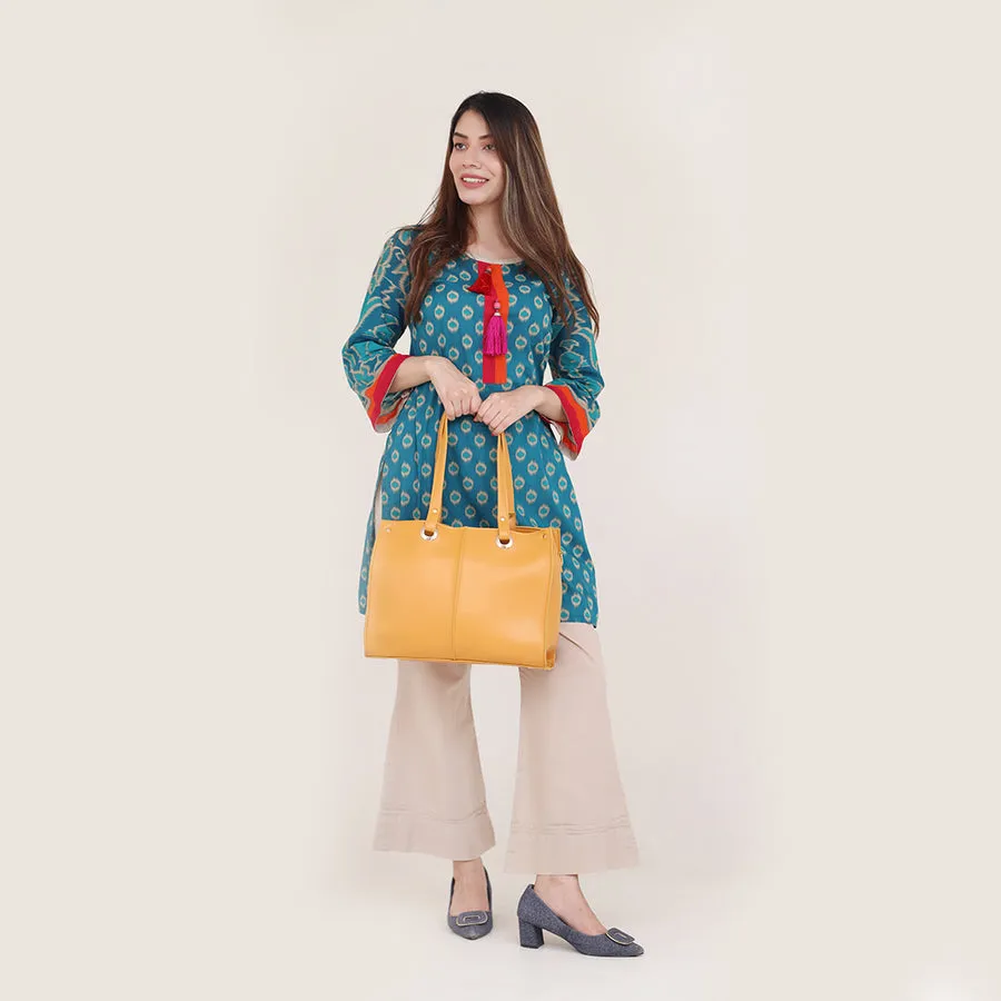 R78 Minimal Marvel ,  Reenaali, Reena, Reena Ali, iamreenaali, Reena bags, Reenaali bags, Reenahandbags,Reenaalibag,Reenatotebags,Reenaalitorebags,Reenanewbags,handbags,totebags,onlinehandbags, (74).webp