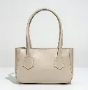 X112 Cavon ,  Reenaali, Reena, Reena Ali, iamreenaali, Reena bags, Reenaali bags, Reenahandbags,Reenaalibag,Reenatotebags,Reenaalitorebags,Reenanewbags,handbags,totebags,onlinehandbags,reenaali.com (17).webp