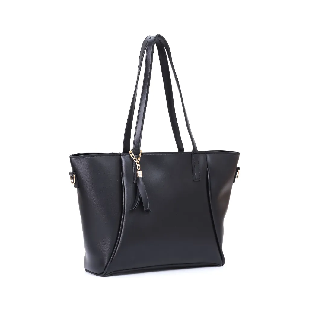 x84 Moonelle ,  Reenaali, Reena, Reena Ali, iamreenaali, Reena bags, Reenaali bags, Reenahandbags,Reenaalibag,Reenatotebags,Reenaalitorebags,Reenanewbags,handbags,totebags,onlinehandbags (6).webp