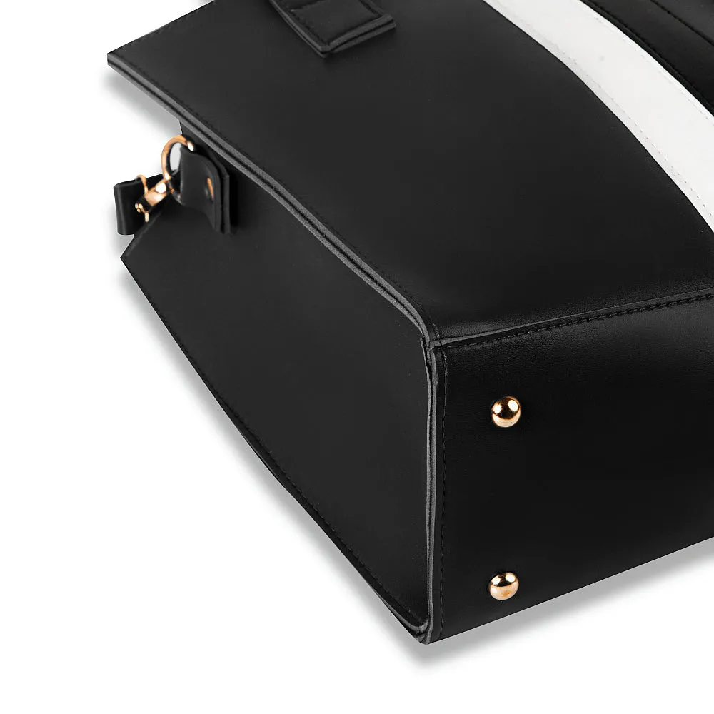 X89 Designia ,  Reenaali, Reena, Reena Ali, iamreenaali, Reena bags, Reenaali bags, Reenahandbags,Reenaalibag,Reenatotebags,Reenaalitorebags,Reenanewbags,handbags,totebags,onlinehandbags (50).webp
