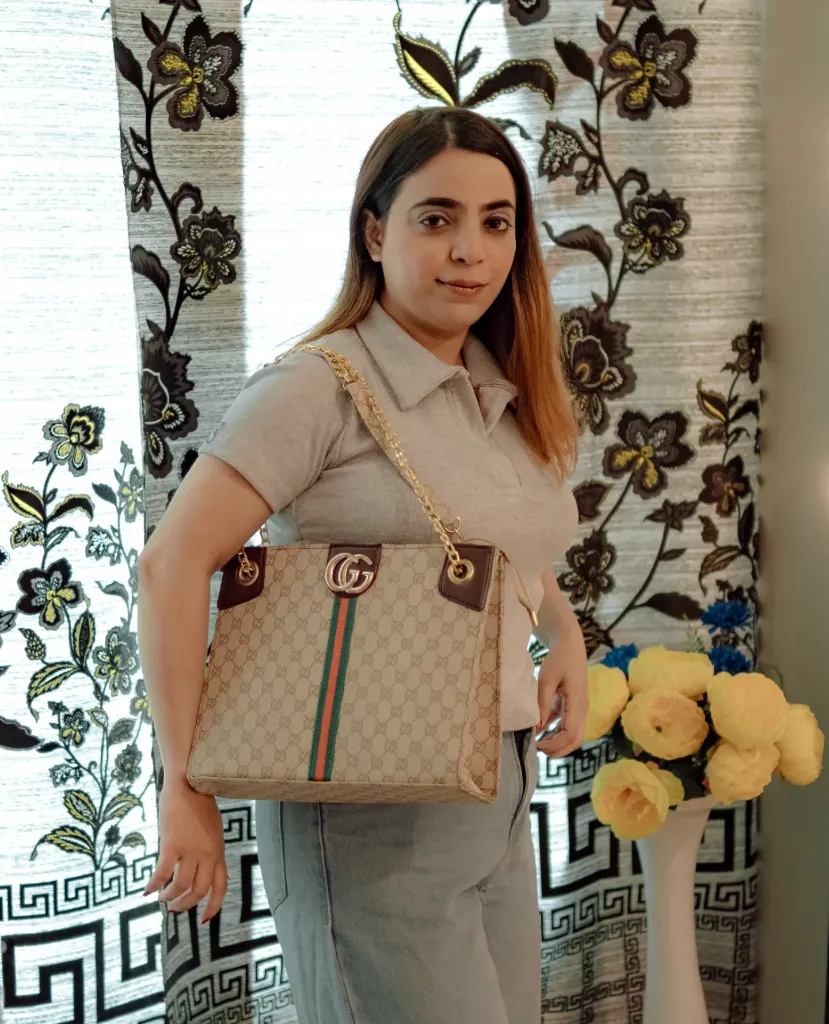 E5 Vixa, Reena ali , Reena, Reena ali bags, Reena ali pakistan, Reenaali,Reenaalibags,reenabag,reenabags,reenatotebag,reenaalitorebags,reenali,reenalai.com, reen abags, (1).webp