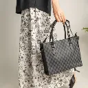 P22 Virelle ,  Reenaali, Reena, Reena Ali, iamreenaali, Reena bags, Reenaali bags, Reenahandbags,Reenaalibag,Reenatotebags,Reenaalitorebags,Reenanewbags,handbags,totebags,onlinehandbags,reenaali.com (3).webp