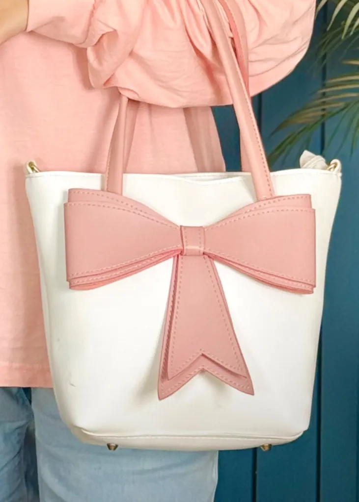 P39 Qorin ,  Reenaali, Reena, Reena Ali, iamreenaali, Reena bags, Reenaali bags, Reenahandbags,Reenaalibag,Reenatotebags,Reenaalitorebags,Reenanewbags,handbags,totebags,onlinehandbags (1).webp