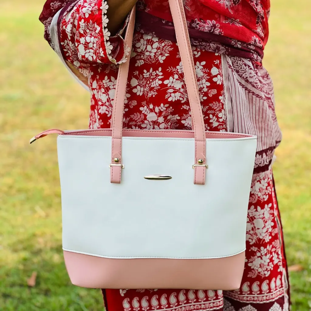 Reena Ali,reena bags, reena ali bags, reena bag,reena ali tote ,reena handbags,reena new bags, reena new arrival,reena ali handbags instagram- @iamreenaali  (48).webp