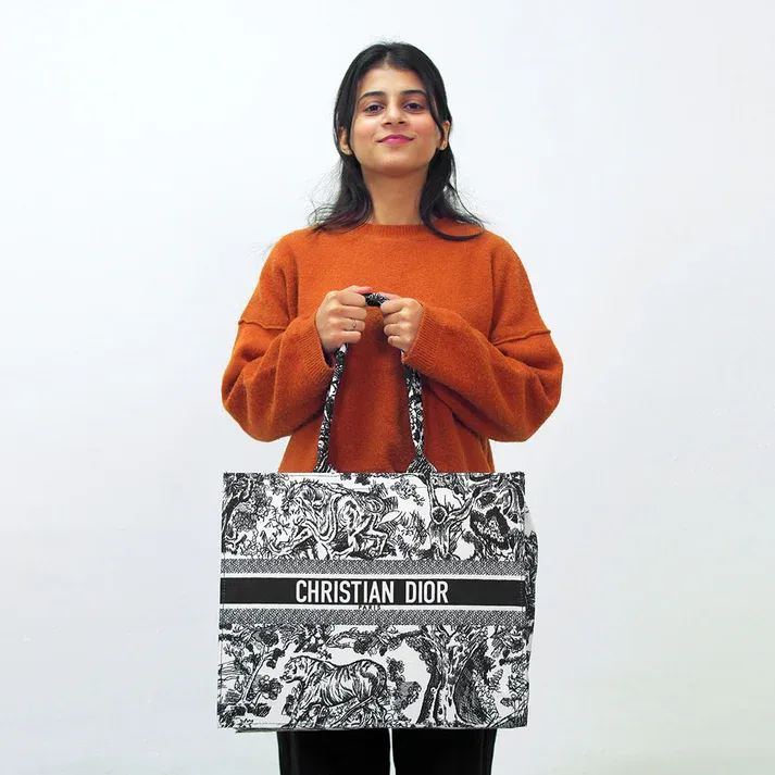 C59 the dset ,  Reenaali, Reena, Reena Ali, iamreenaali, Reena bags, Reenaali bags, Reenahandbags,Reenaalibag,Reenatotebags,Reenaalitorebags,Reenanewbags,handbags,totebags,reenaali (2).webp