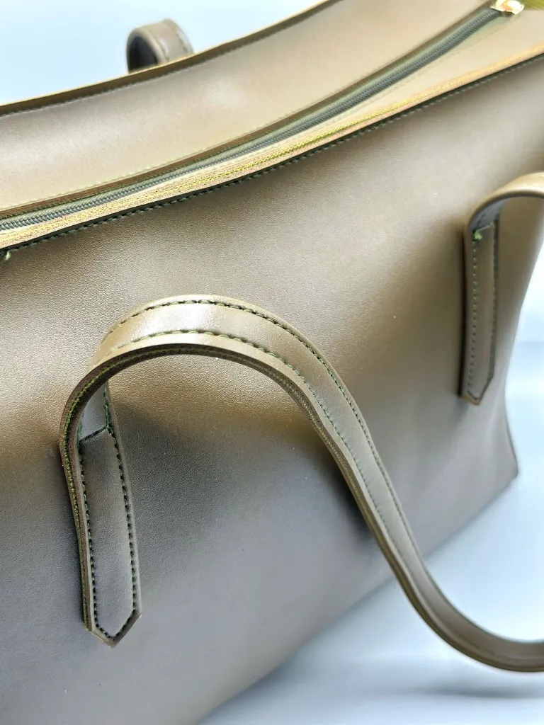 R11 Basic Apex. reenaali.com, reena bags, tote bags, handbags, tote basg oline , buttote bags, reena tote bags, reenaali tote, reenaali tote bags, bagsonline, bagsinpakistan (13).webp